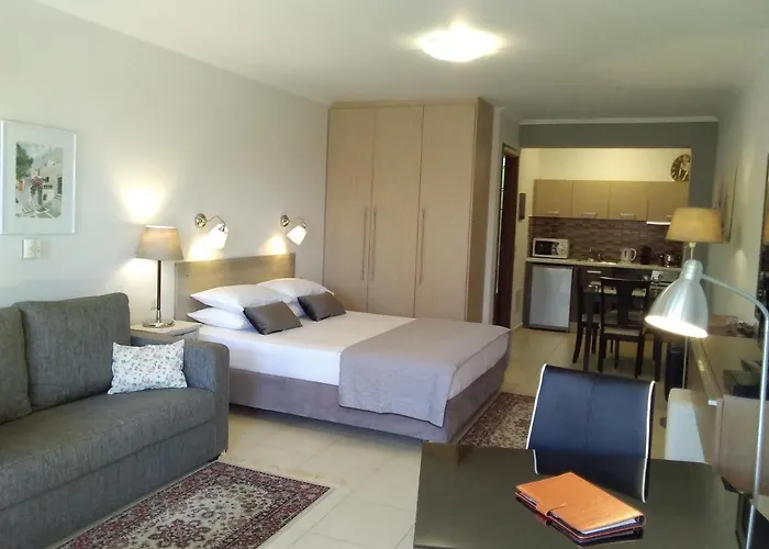 Adelais Apartment Tsoukaladhes